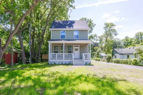 1282 Jewett Ave, Ann Arbor, MI 48104