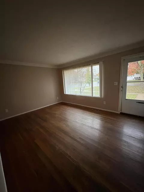 9899 Monroe Blvd, Taylor, MI 48180 photo 3