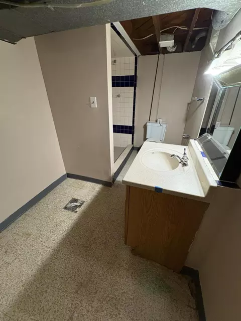 9899 Monroe Blvd, Taylor, MI 48180 photo 11