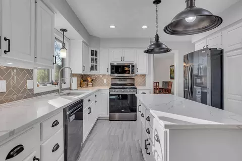 5161 W Bluestone St, Jackson, MI 49201 photo 13