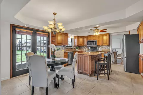 7828 Corbin Dr, Canton, MI 48187 photo 13