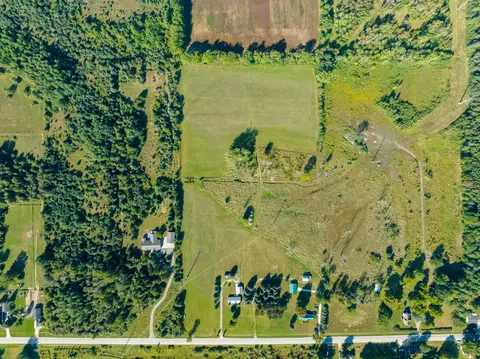 8 N Vl N Coleman Rd, Coleman, MI 48618 photo 5