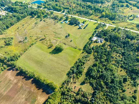 8 N Vl N Coleman Rd, Coleman, MI 48618 photo 9