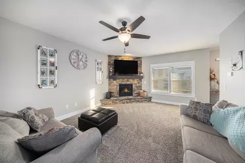 7006 Jason Dr, Jackson, MI 49201 photo 3