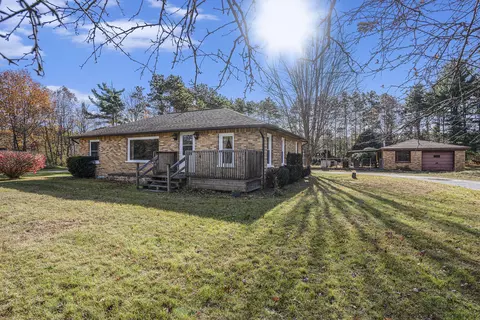 2847 Alice St, Whitehall, MI 49461