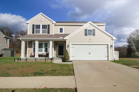 10130 Castle Creek Cir, Galesburg, MI 49053