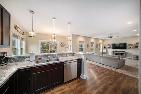 81 Dickens St #46, Spring Arbor, MI 49283 photo 12