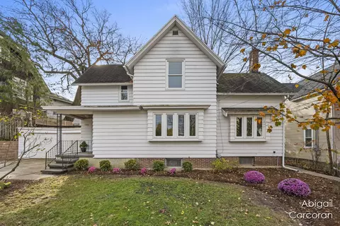 1460 Milton St SE, Grand Rapids, MI 49506