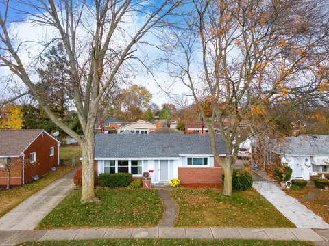 35498 Orangelawn, Livonia, MI 48150