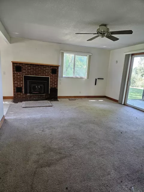 851 Oren Ct, Gladwin, MI 48624 photo 11