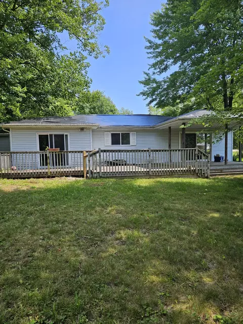 851 Oren Ct, Gladwin, MI 48624 photo 5