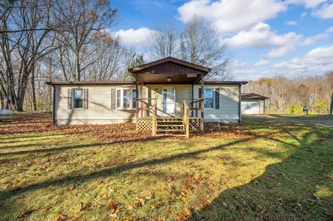 1400 Dayton Rd, Buchanan, MI 49107