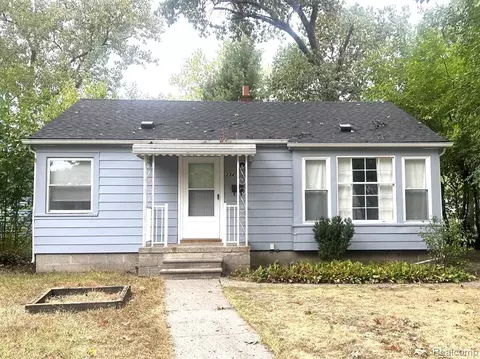 23411 Manistee St, Oak Park, MI 48237