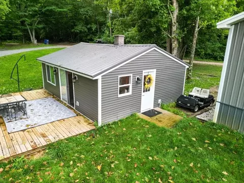 7464 Birch St, Hesperia, MI 49421