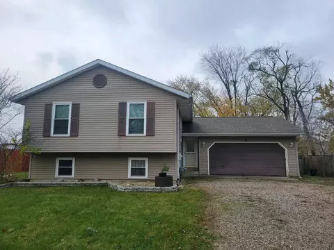 5320 Wisteria St, Portage, MI 49002