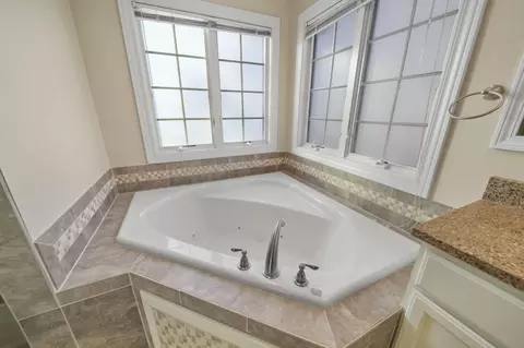 5279 Thames Ct, Jackson, MI 49201 photo 21