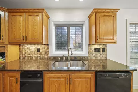 5279 Thames Ct, Jackson, MI 49201 photo 13