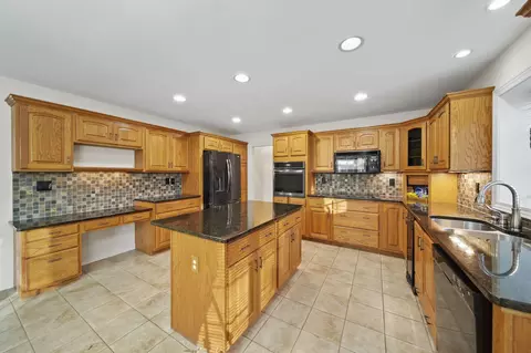 5279 Thames Ct, Jackson, MI 49201 photo 12