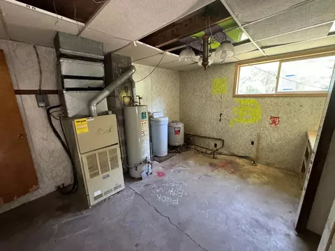 6477 Bryce Dr, Clyde, MI 48049 photo 3