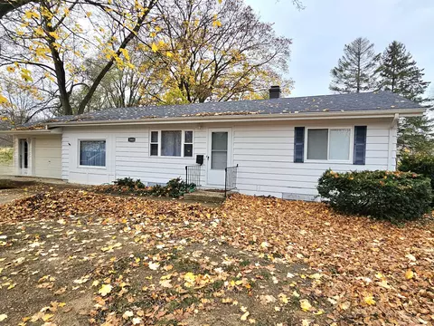1005 S Constantine St, Three Rivers, MI 49093