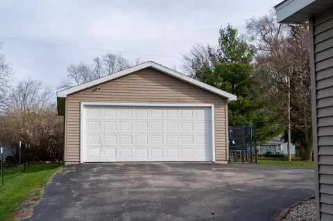 418 N Elm St, Ithaca, MI 48847 photo 21