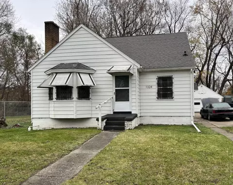 1324 Woodward Ave, Kalamazoo, MI 49007