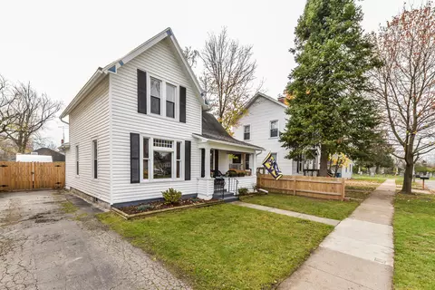 219 Litchfield St, Clinton, MI 49236