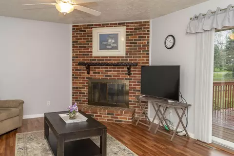 1009 Tomahawk Ln, Niles, MI 49120 photo 15