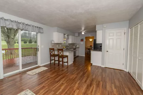 1009 Tomahawk Ln, Niles, MI 49120 photo 14