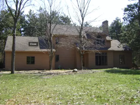 7779 Timber Canyon Ct, Ada, MI 49301