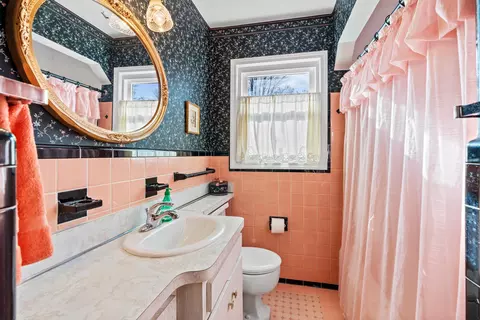 2497 Windemere Rd, Birmingham, MI 48009 photo 9
