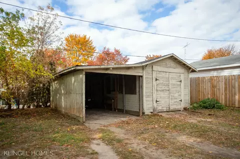 413 Pine St, Spring Lake, MI 49456 photo 38