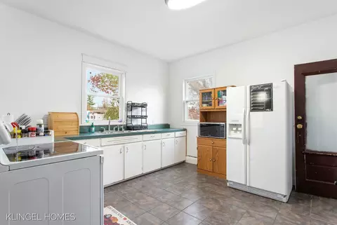 413 Pine St, Spring Lake, MI 49456 photo 12