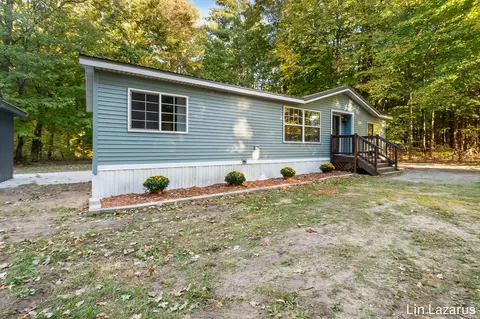 8268 Bradley Rd, Belding, MI 48809 photo 22