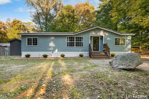 8268 Bradley Rd, Belding, MI 48809 photo 27