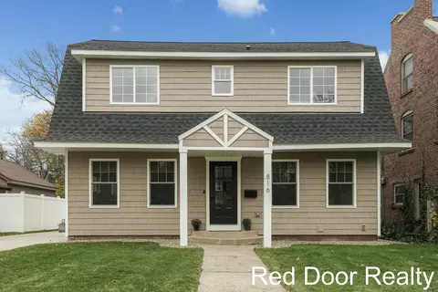816 Cadillac Dr SE, Grand Rapids, MI 49506