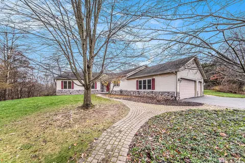 4245 Sandhill Ln, Dexter, MI 48130