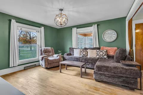 319 S Webster St, Jackson, MI 49203 photo 7