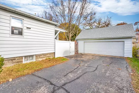 319 S Webster St, Jackson, MI 49203 photo 30
