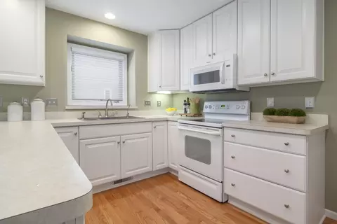 3713 Bristol Dr, Dexter, MI 48130 photo 13