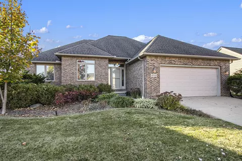 3713 Bristol Dr, Dexter, MI 48130 photo 2