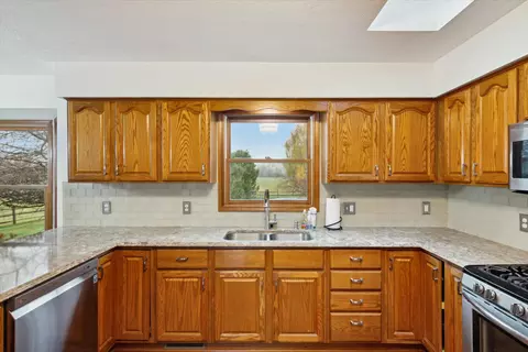 3049 Mentel Rd, Monroe, MI 48162 photo 24