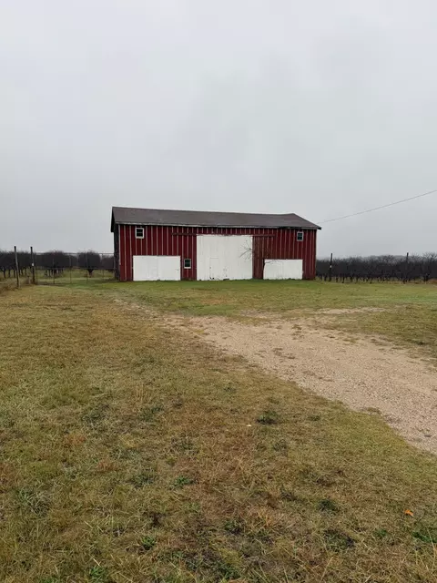7321 Eight Mile Rd, Kaleva, MI 49645