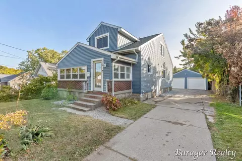 1230 Diamond Ave NE, Grand Rapids, MI 49505