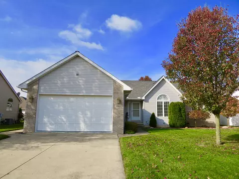 15513 Rutherford Blvd, Monroe, MI 48161