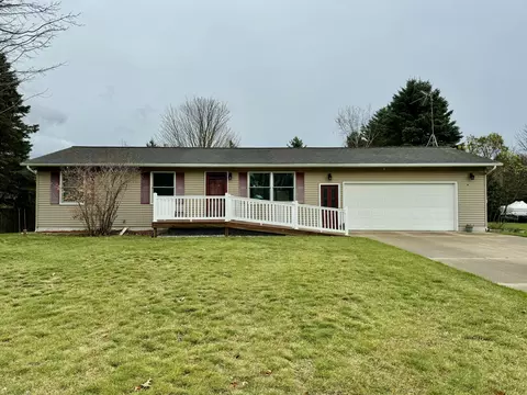 1833 Guthrie Rd, Manistee, MI 49660