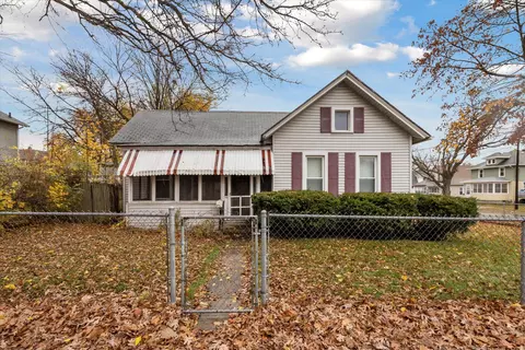 1232 E Ganson St, Jackson, MI 49201