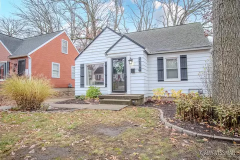 1426 Linwood St SE, Grand Rapids, MI 49507
