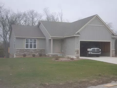 3474 Breezewood Ct SE, Kentwood, MI 49508