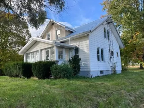 15270 Lime Creek Rd, Hudson, MI 49247